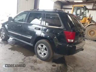 2007 Jeep Grand Cherokee Limited с VIN 1J8HR58237C592748, выставлен на аукционе IAAI как лот 42550656 с пробегом 169 157 миль миль и . История ставок и продаж доступна на DreamBid. Изображение 3.
