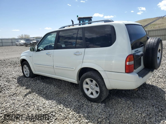 2003 Suzuki XL7 Touring with VIN JS3TX92V034109417, listed as a Copart auction lot 52672475 with 96,760 mi miles and Salvage title. Bid and sale history available at DreamBid. Image 2.