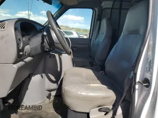 2002 Ford Econoline Cargo with VIN 1FTRE142X2HA55487, listed as a Copart auction lot 52957645 with 270,731 mi miles and Clean Title. Bid and sale history available at carsss.com. Image 7.