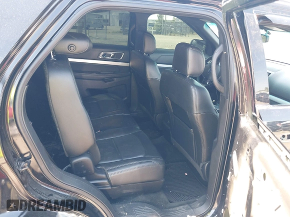 2016 Ford Explorer XLT z VIN 1FM5K8DH5GGD00306, wystawiony jako IAAI lot #42295353 z przebiegiem 65 582 mil mil oraz . Historia ofert i sprzedaży dostępna na DreamBid. Obrazek 8.