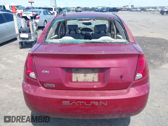 2007 Saturn ION with VIN 1G8AJ55FX7Z133070, listed as a IAAI auction lot 42100118 with 121,171 mi miles. Bid and sale history available at carsss.com. Image 14.