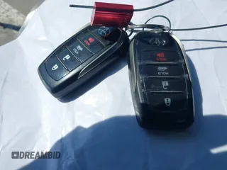 2018 Toyota Mirai с VIN JTDBVRBDXJA004017, выставлен на аукционе IAAI как лот 41838781 с пробегом 69 554 миль миль и . История ставок и продаж доступна на DreamBid. Изображение 11.