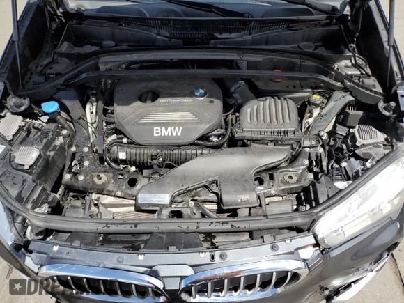 2016 BMW X1 xDrive28i z VIN WBXHT3C34GP883767, wystawiony jako Copart lot #56708375 z przebiegiem 96 285 mil mil oraz Szkoda całkowita • Salvage title. Historia ofert i sprzedaży dostępna na DreamBid. Obrazek 12.