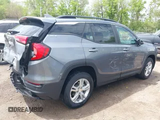 2021 GMC Terrain SLE z VIN 3GKALTEV2ML349661, wystawiony jako IAAI lot #42134008 z przebiegiem 50 288 mil mil oraz . Historia ofert i sprzedaży dostępna na DreamBid. Obrazek 4.
