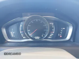 2016 Volvo XC60 T5 Premier с VIN YV4612RK7G2828503, выставлен на аукционе IAAI как лот 42176880 с пробегом 64 324 миль миль и . История ставок и продаж доступна на DreamBid. Изображение 7.