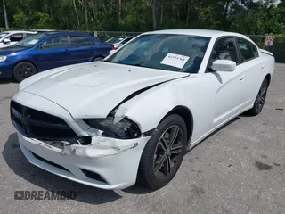 2014 Dodge Charger SXT z VIN 2C3CDXJG8EH339862, wystawiony jako IAAI lot #42373763 z przebiegiem 171 009 mil mil oraz . Historia ofert i sprzedaży dostępna na DreamBid. Obrazek 2.