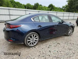 2020 Mazda 3 Premium with VIN 3MZBPAEM4LM117357, listed as a Copart auction lot 61349625 with 29,206 mi miles and Salvage title. Bid and sale history available at DreamBid. Image 3.