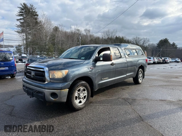 2010 Toyota Tundra z VIN 5TFCY5F13AX010145, wystawiony jako Copart lot #43479265 z przebiegiem 226 117 mil mil oraz Czysty tytuł • Clean title. Historia ofert i sprzedaży dostępna na DreamBid. Obrazek 2.