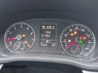2013 Volkswagen Passat SE с VIN 1VWBH7A33DC052582, выставлен на аукционе IAAI как лот 41431178 с пробегом 127 072 миль миль и . История ставок и продаж доступна на DreamBid. Изображение 7.