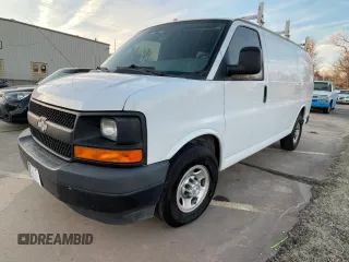 2017 Chevrolet Express Cargo with VIN 1GCWGAFFXH1119347, listed as a Copart auction lot 46950255 with 261,808 mi miles and Clean title. Bid and sale history available at DreamBid. Image 2.