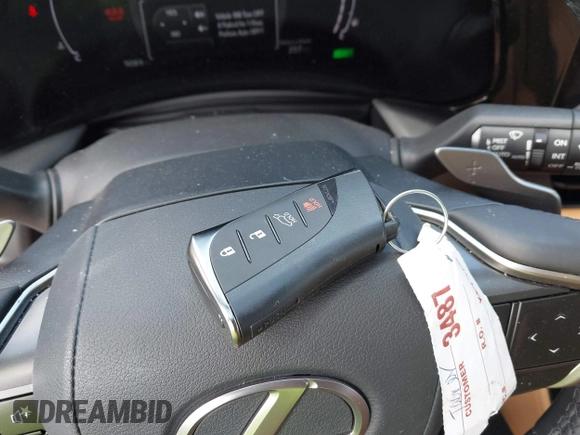 2024 Lexus NX 350h Premium z VIN JTJGKCEZ9R5020262, wystawiony jako IAAI lot #41704238 z przebiegiem 9 089 mil mil oraz . Historia ofert i sprzedaży dostępna na DreamBid. Obrazek 11.