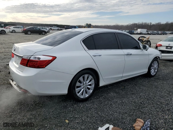 2014 Honda Accord Sedan EX-L with VIN 1HGCR2F8XEA233088, listed as a Copart auction lot 48301195 with 163,042 mi miles and Salvage Title. Bid and sale history available at carsss.com. Image 3.