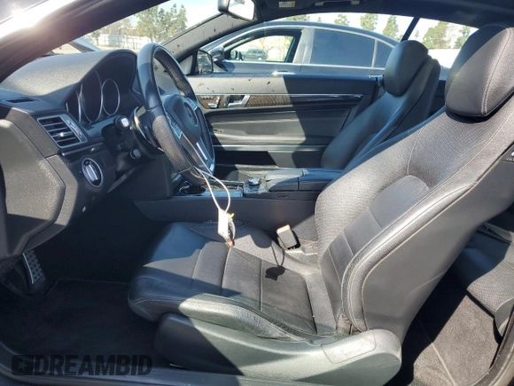 2015 Mercedes-Benz E 400 with VIN WDDKJ6FB5FF302154, listed as a Copart auction lot 49863275 with 165,582 mi miles and Clean title. Bid and sale history available at DreamBid. Image 7.