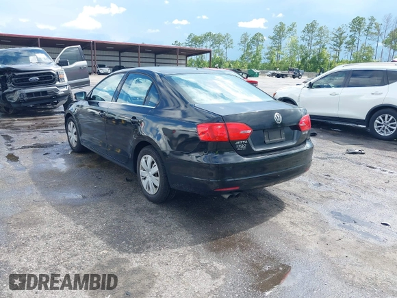2013 Volkswagen Jetta SE z VIN 3VWDX7AJ4DM396477, wystawiony jako IAAI lot #42659959 z przebiegiem 115 833 mil mil oraz . Historia ofert i sprzedaży dostępna na DreamBid. Obrazek 3.