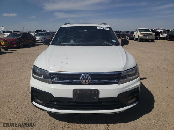2020 Volkswagen Tiguan SE with VIN 3VV2B7AXXLM145430, listed as a Copart auction lot 51172435 with 52,708 mi miles and Salvage Title. Bid and sale history available at carsss.com. Image 5.