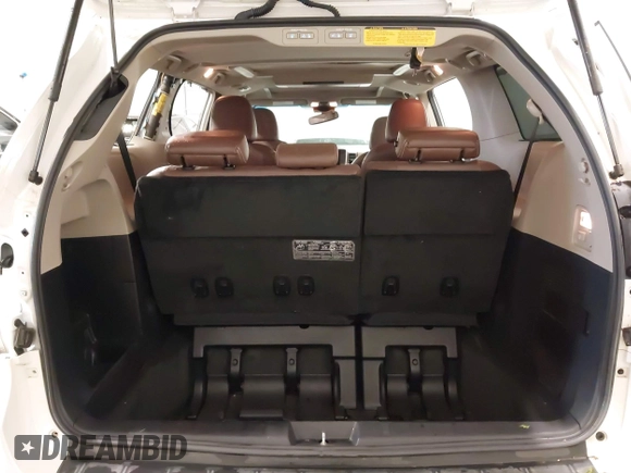 2015 Toyota Sienna XLE with VIN 5TDYK3DC3FS532593, listed as a IAAI auction lot 42126016 with 80,843 mi miles and . Bid and sale history available at DreamBid. Image 18.