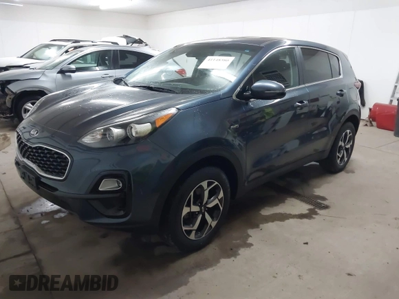 2020 Kia Sportage LX with VIN KNDPMCAC0L7761684, listed as a IAAI auction lot 41148380 with 39,265 mi miles. Bid and sale history available at carsss.com. Image 19.