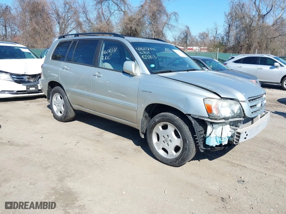 2006 Toyota Highlander w/3rd Row with VIN JTEEP21A560147097, listed as a IAAI auction lot 41602331 with 138,949 mi miles. Bid and sale history available at carsss.com. Image 1.