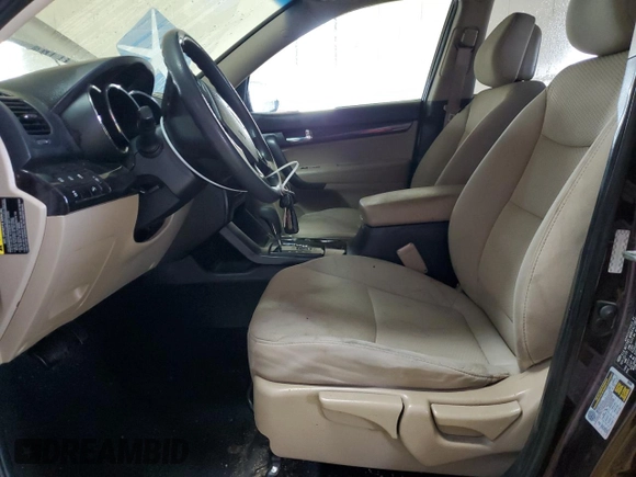 2011 Kia Sorento LX with VIN 5XYKTDA28BG109682, listed as a Copart auction lot 47684835 with 164,381 mi miles and Clean Title. Bid and sale history available at carsss.com. Image 7.