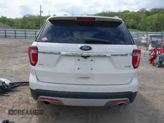 2017 Ford Explorer XLT z VIN 1FM5K8DH5HGB79150, wystawiony jako IAAI lot #42215905 z przebiegiem 191 043 mil mil oraz . Historia ofert i sprzedaży dostępna na DreamBid. Obrazek 17.