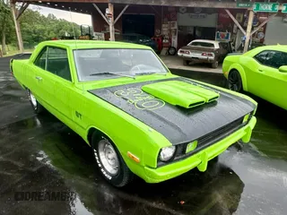 1972 Dodge Dart z VIN LH23G2R107920, wystawiony jako Copart lot #60339875 z przebiegiem 43 202 mil mil oraz Czysty tytuł • Clean title. Historia ofert i sprzedaży dostępna na DreamBid. Obrazek 1.