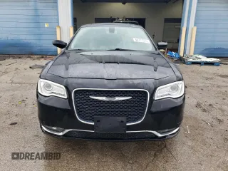 2016 Chrysler 300 Limited with VIN 2C3CCARG3GH142167, listed as a Copart auction lot 80711273 with Not Provided miles and Salvage Title. Bid and sale history available at DreamBid. Image 5.