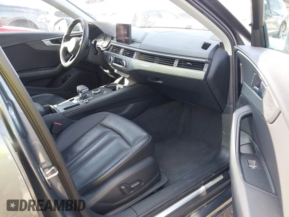 2017 Audi A4 Premium z VIN WAUANAF47HN017928, wystawiony jako IAAI lot #41753286 z przebiegiem 103 447 mil mil oraz . Historia ofert i sprzedaży dostępna na DreamBid. Obrazek 5.