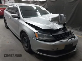2011 Volkswagen Jetta SE with VIN 3VWDZ7AJ7BM369250, listed as a IAAI auction lot 42404749 with 168,514 mi miles and . Bid and sale history available at DreamBid. Image 1.