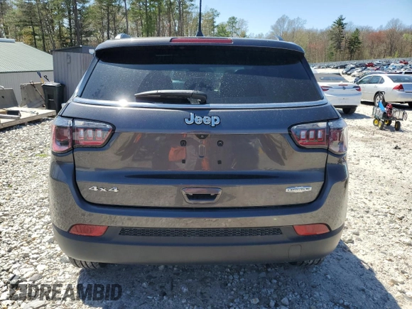 2022 Jeep Compass Latitude Lux with VIN 3C4NJDFB2NT164072, listed as a Copart auction lot 55399095 with 33,666 mi miles and Salvage title. Bid and sale history available at DreamBid. Image 6.