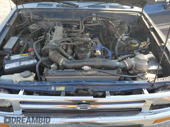 1994 Toyota Pickup DLX z VIN 4TARN81P6RZ225806, wystawiony jako Copart lot #41585065 z przebiegiem 138 719 mil mil oraz Czysty tytuł • Clean title. Historia ofert i sprzedaży dostępna na DreamBid. Obrazek 11.