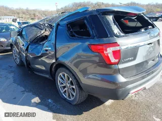 2016 Ford Explorer Limited with VIN 1FM5K8F8XGGA10253, listed as a IAAI auction lot 41829757 with 151,879 mi miles. Bid and sale history available at carsss.com. Image 3.