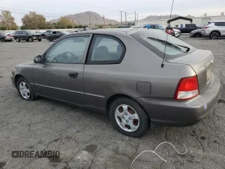 2001 Hyundai Accent GL with VIN KMHCG35C81U141661, listed as a Copart auction lot 84124804 with 38,318 mi miles and Clean Title. Bid and sale history available at carsss.com. Image 2.