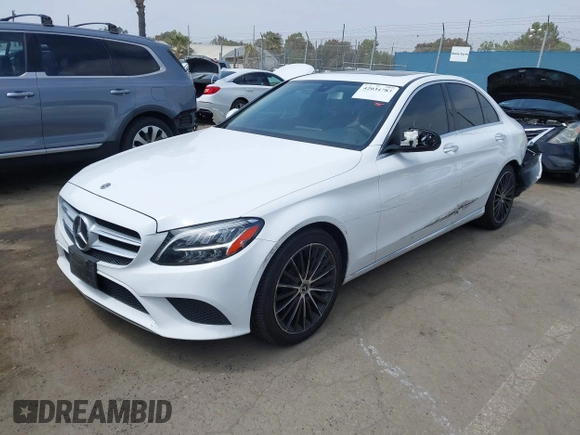 2020 Mercedes-Benz C 300 with VIN 55SWF8DB8LU324658, listed as a IAAI auction lot 42034783 with 71,467 mi miles and . Bid and sale history available at DreamBid. Image 2.