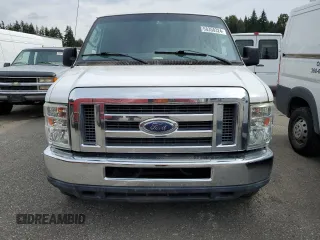 2012 Ford Econoline Passenger XL with VIN 1FBSS3BLXCDA01363, listed as a Copart auction lot 68358324 with 75,463 mi miles and Salvage Title. Bid and sale history available at carsss.com. Image 5.