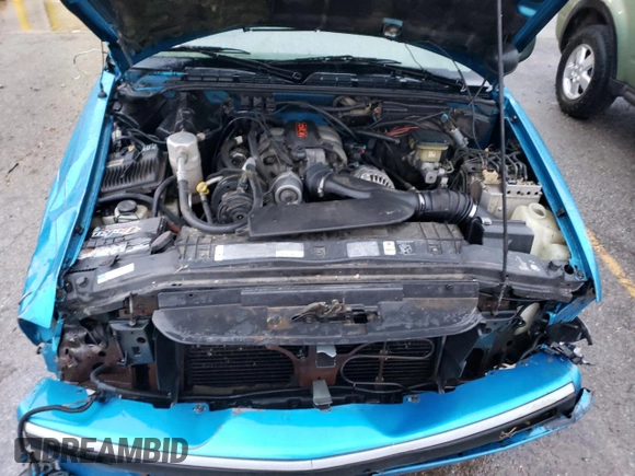 1995 Chevrolet Blazer z VIN 1GNDT13W4S2154787, wystawiony jako Copart lot #85719274 z przebiegiem 167 242 mil mil oraz Nie do naprawy • Non repairable. Historia ofert i sprzedaży dostępna na DreamBid. Obrazek 12.