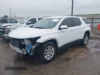 2019 Chevrolet Traverse LT Cloth z VIN 1GNERGKW2KJ128010, wystawiony jako IAAI lot #42173006 z przebiegiem 93 328 mil mil oraz . Historia ofert i sprzedaży dostępna na DreamBid. Obrazek 18.