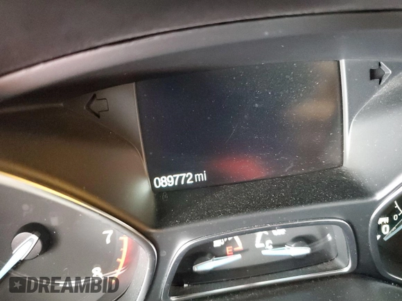 2018 Ford Escape SE z VIN 1FMCU9GD2JUA75853, wystawiony jako IAAI lot #42399997 z przebiegiem 89 772 mil mil oraz . Historia ofert i sprzedaży dostępna na DreamBid. Obrazek 5.