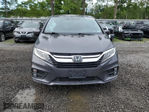 2018 Honda Odyssey EX z VIN 5FNRL6H56JB108661, wystawiony jako Copart lot #62807955 z przebiegiem 96 164 mil mil oraz Szkoda całkowita • Salvage title. Historia ofert i sprzedaży dostępna na DreamBid. Obrazek 5.