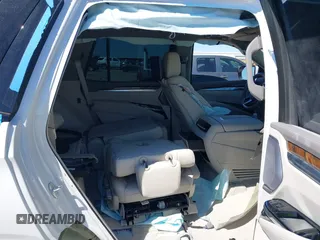 2025 Cadillac Escalade 4WD Sport Platinum with VIN 1GYS9GRL7SR114980, listed as a IAAI auction lot 41734072 with 1,780 mi miles and . Bid and sale history available at DreamBid. Image 8.