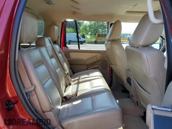 2010 Ford Explorer XLT z VIN 1FMEU7DEXAUA30671, wystawiony jako Copart lot #56351165 z przebiegiem 139 434 mil mil oraz Szkoda całkowita • Salvage title. Historia ofert i sprzedaży dostępna na DreamBid. Obrazek 11.