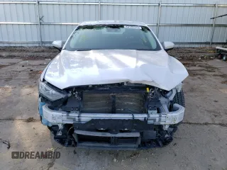 2019 Ford Fusion Hybrid SE with VIN 3FA6P0LU8KR164934, listed as a Copart auction lot 43130343 with 135,678 mi miles. Bid and sale history available at carsss.com. Image 5.