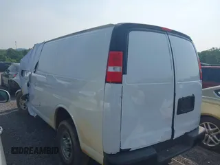 2023 Chevrolet Express Cargo с VIN 1GCWGAFP1P1102511, выставлен на аукционе IAAI как лот 42174059 с пробегом Не указан миль и . История ставок и продаж доступна на DreamBid. Изображение 3.