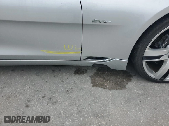 2012 Fisker Karma EcoSport с VIN YH4K14AA0CA001402, выставлен на аукционе Copart как лот 82791574 с пробегом Не указан миль и Списание • Salvage title. История ставок и продаж доступна на DreamBid. Изображение 12.