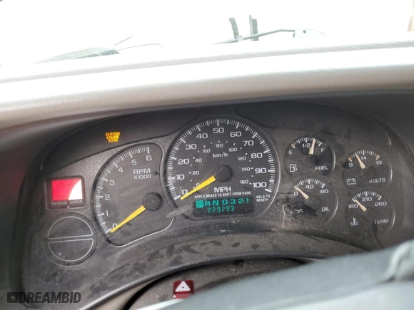2000 Chevrolet New Tahoe LT with VIN 1GNEK13T2YJ201665, listed as a Copart auction lot 41811335 with 229,293 mi miles and Salvage Title. Bid and sale history available at carsss.com. Image 9.