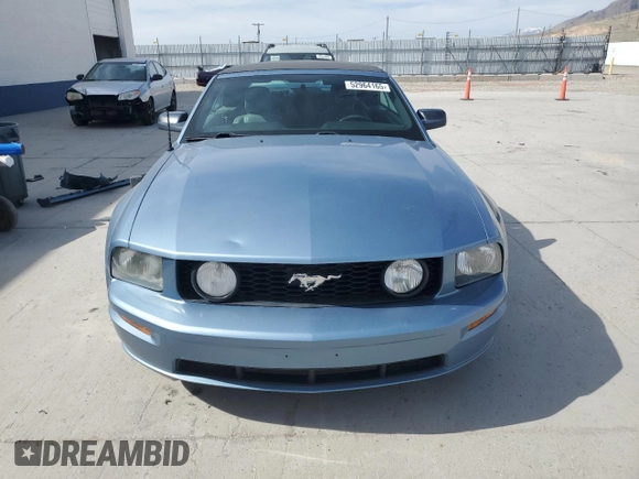 2005 Ford Mustang GT Deluxe with VIN 1ZVFT85H155173399, listed as a Copart auction lot 52964165 with 150,026 mi miles and Salvage Title. Bid and sale history available at DreamBid. Image 5.