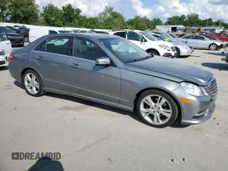 2012 Mercedes-Benz E 350 Luxury with VIN WDDHF8JB1CA534628, listed as a Copart auction lot 60361065 with 127,029 mi miles and Salvage title. Bid and sale history available at DreamBid. Image 4.