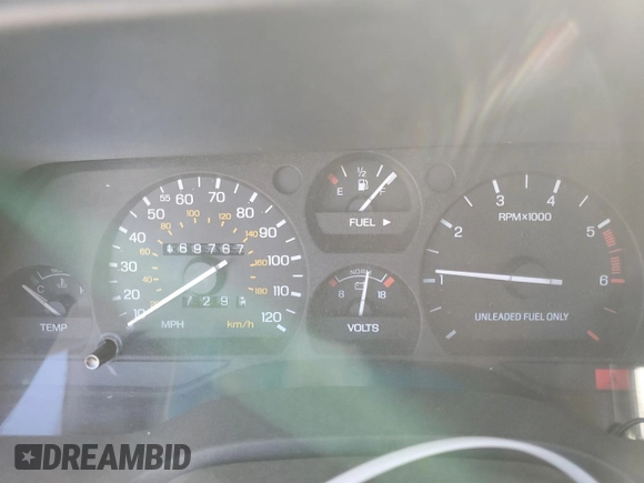 1991 Mercury Cougar z VIN 1MEPM60T2MH600363, wystawiony jako Copart lot #76543714 z przebiegiem 169 767 mil mil oraz Szkoda całkowita • Salvage title. Historia ofert i sprzedaży dostępna na DreamBid. Obrazek 9.