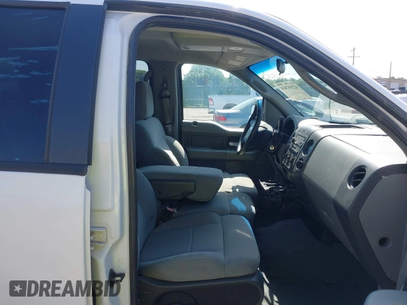 2008 Ford F-150 XL with VIN 1FTRW12W28KC84034, listed as a IAAI auction lot 42209369 with 352,178 mi miles and . Bid and sale history available at DreamBid. Image 5.