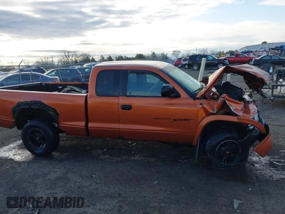 2000 Dodge Dakota SLT with VIN 1B7GG22XXYS610262, listed as a IAAI auction lot 41806744 with 243,650 mi miles and . Bid and sale history available at carsss.com. Image 13.