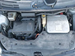 2008 Toyota Prius with VIN JTDKB20U283349320, listed as a IAAI auction lot 41905552 with 331,096 mi miles. Bid and sale history available at carsss.com. Image 10.